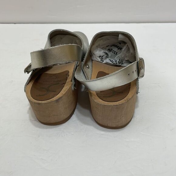 CAPE CLOGS IN SILVER METALLIC - Picture 3 of 8